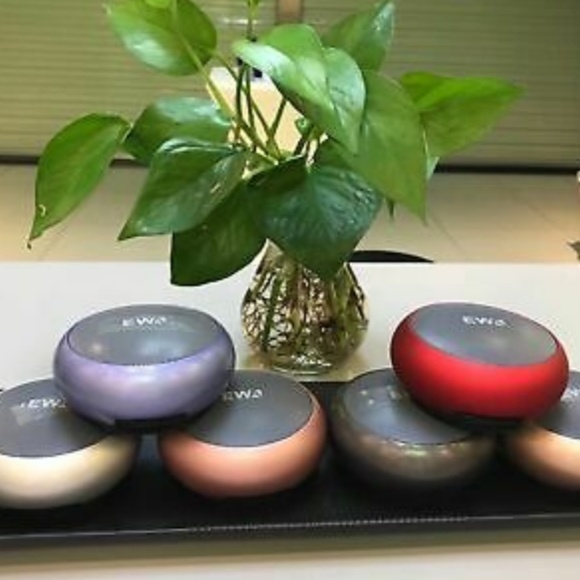 Ewa BLUETOOTH WIRELESS SPEAKER - Picture 4 of 5